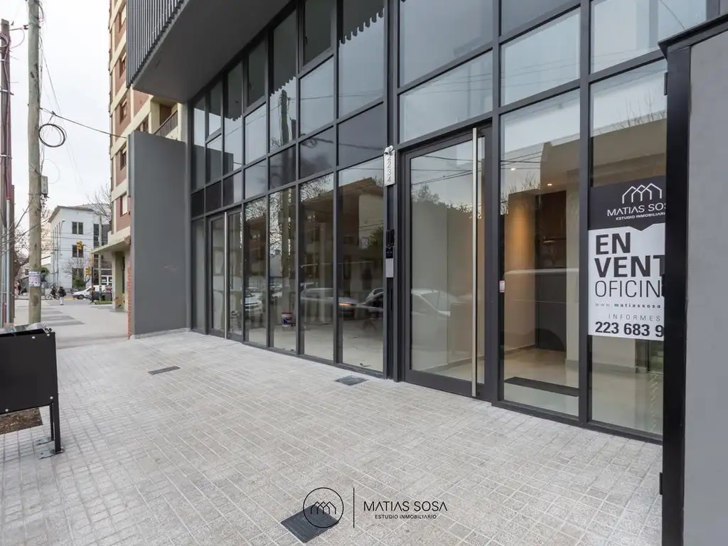 Local Comercial - A estrenar - Patio - Zona Macrocentro