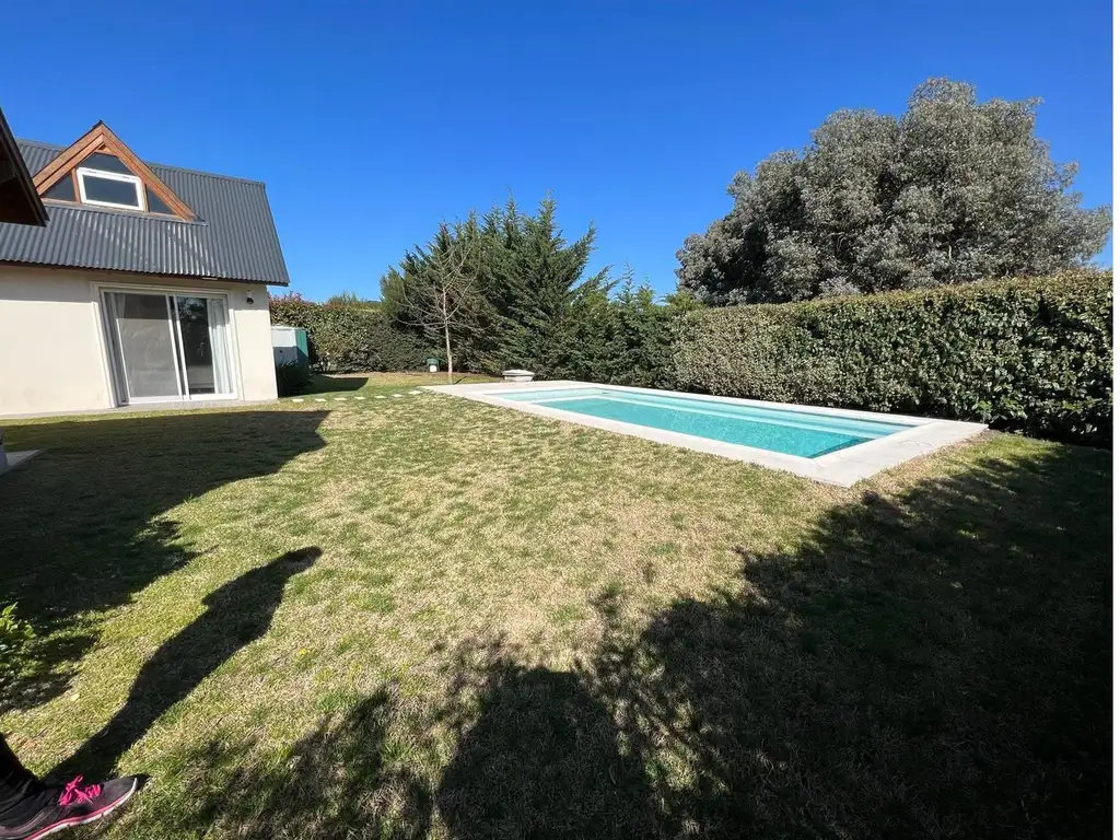 Chalet en lo mejor de Arenas del Sur - sobre lote 784m2