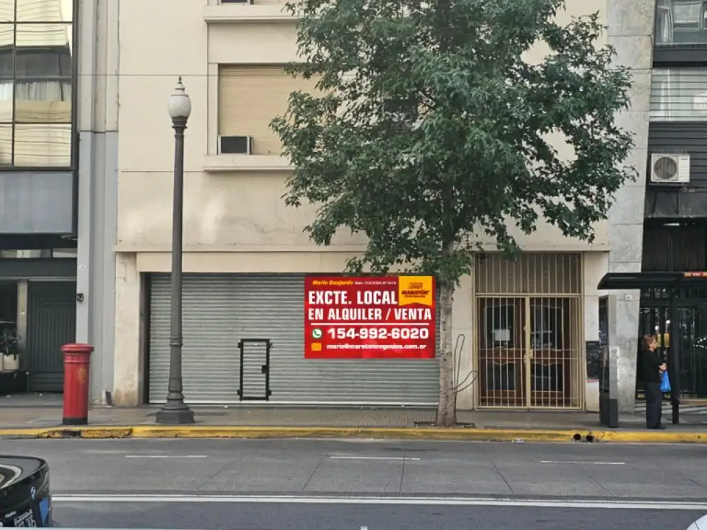 Local en Venta en Microcentro / Retiro de 560 m2  resuelto e