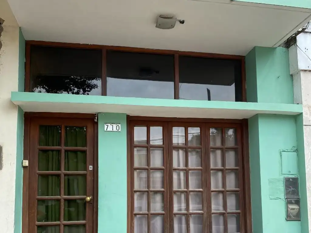 SE VENDE CASA TIPO DPTO   AYACUCHO