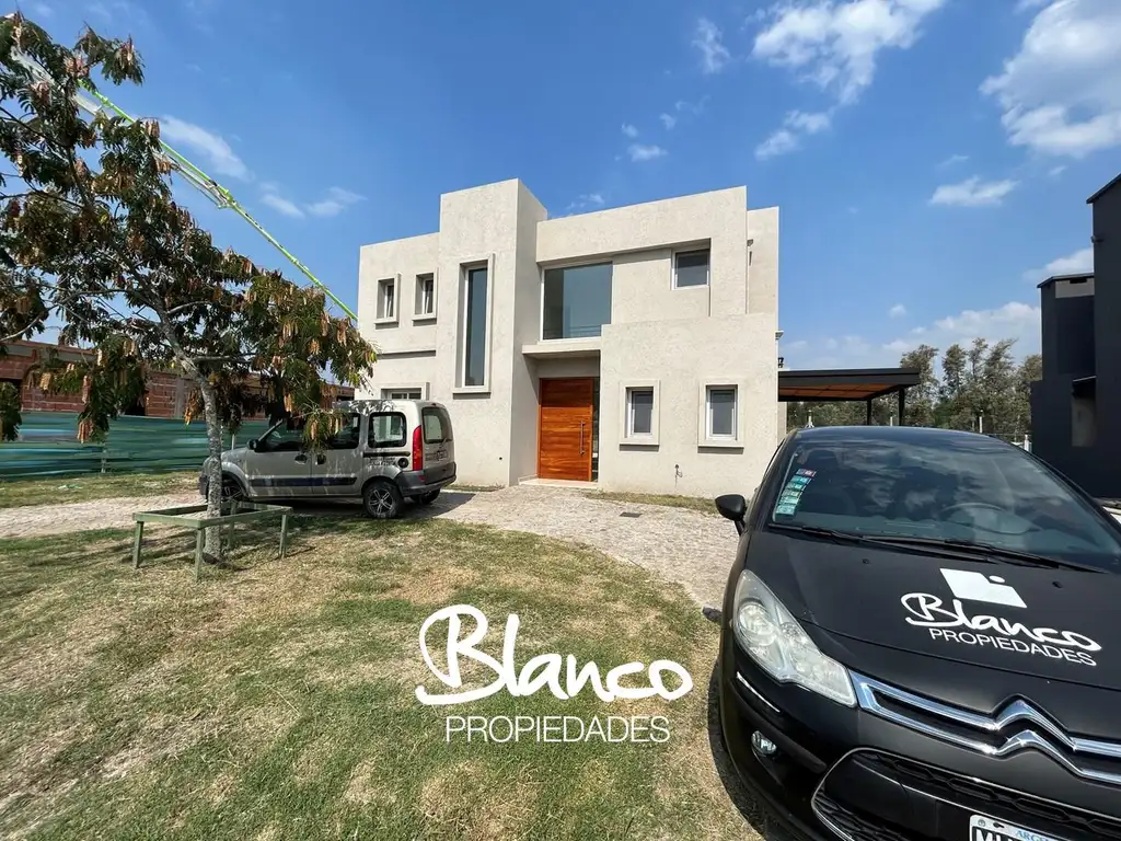 Casa  en Venta en Puertos, Escobar, G.B.A. Zona Norte