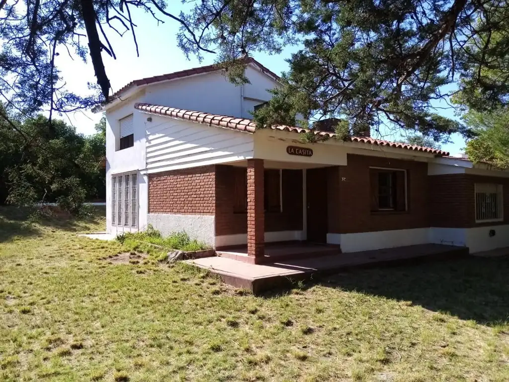 Dos propiedades en venta en barrio Pellegrini Merlo San Luis