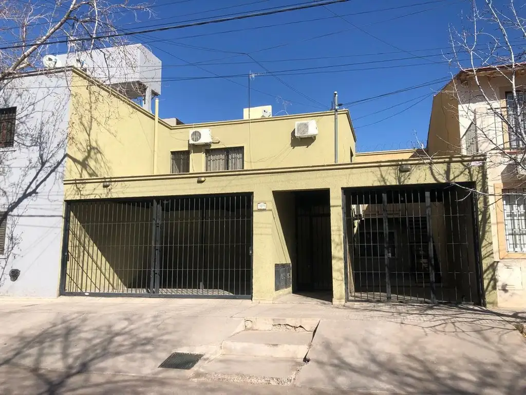 DUPLEX VENTA A METROS DE CLUB DE CAMPO GUAYMALLEN