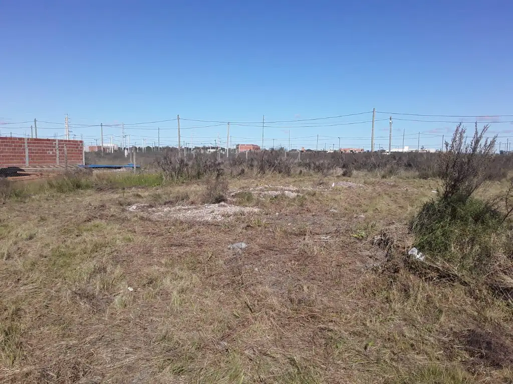 Terreno 202 m2 en Finca Altos del Plata calle 21 y 602 La Plata