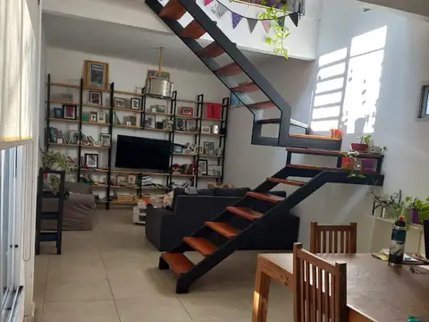VENTA PH 3 AMBIENTES CON TERRAZA MUNRO - Foto 0