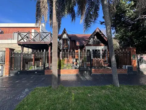 VENTA HERMOSO CHALET PADUA SUR