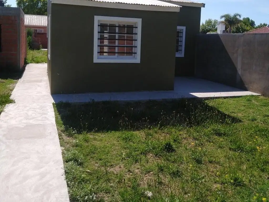 Casa en venta - 1 Dormitorio 1 Baño - 300 Mts2 - Mar de Ajó