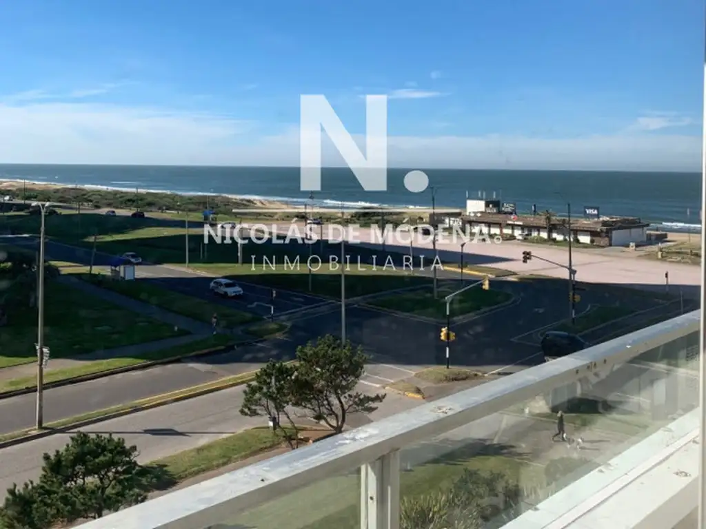 Hermoso Departamento en venta frente al mar