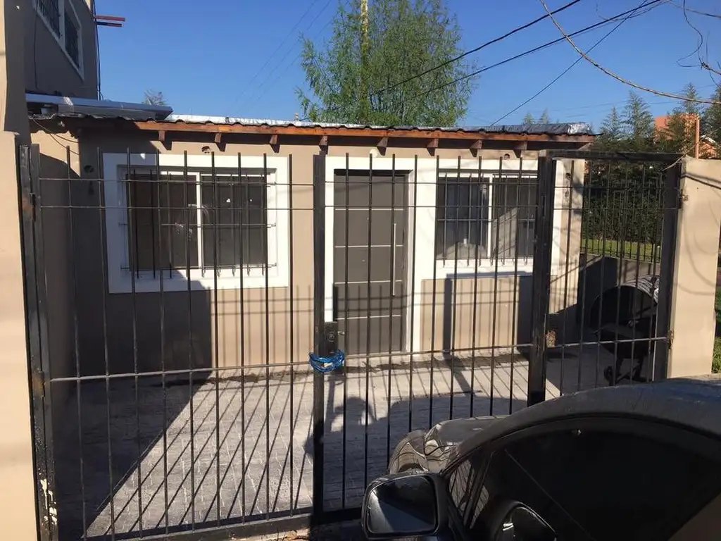 Casita en barrio de vicenzo grande