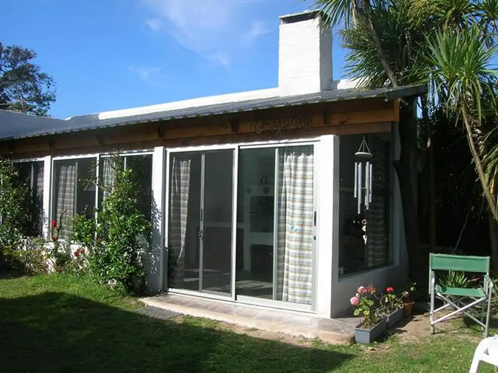 Casa - Alquiler temporario - Uruguay, PLAYA BRAVA PUNTA DEL ESTE