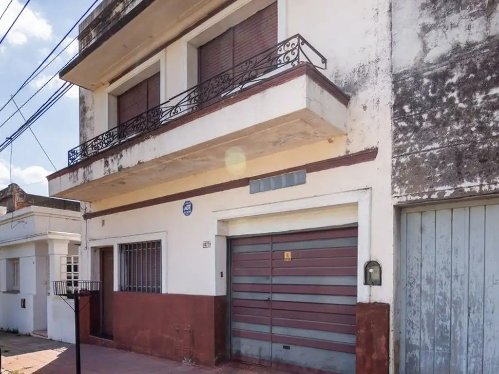 se vende casa tres dormitorios Barrio San Martin