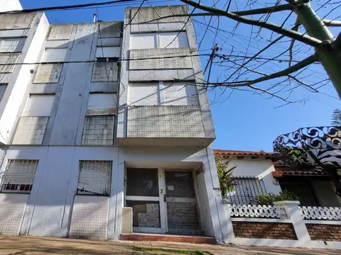 Alquiler de Departamento MONOAMBIENTE, 64 e 1 y 2 La Plata