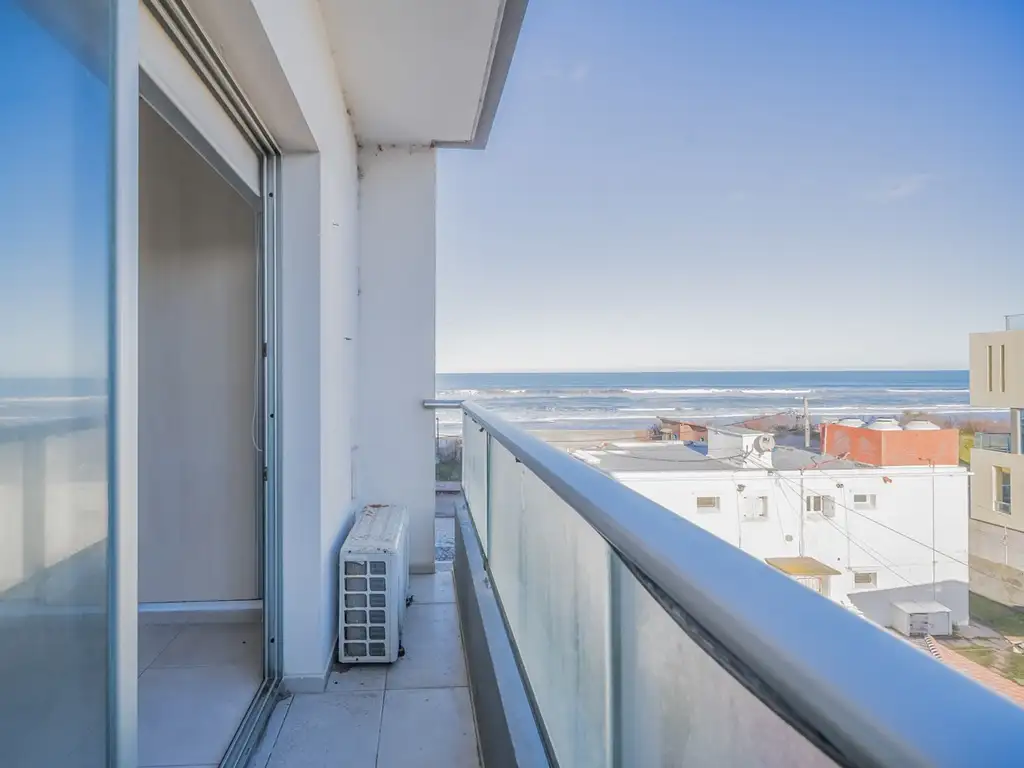 Departamento  en Venta en Villa Gesell, Costa Atlántica, Buenos Aires