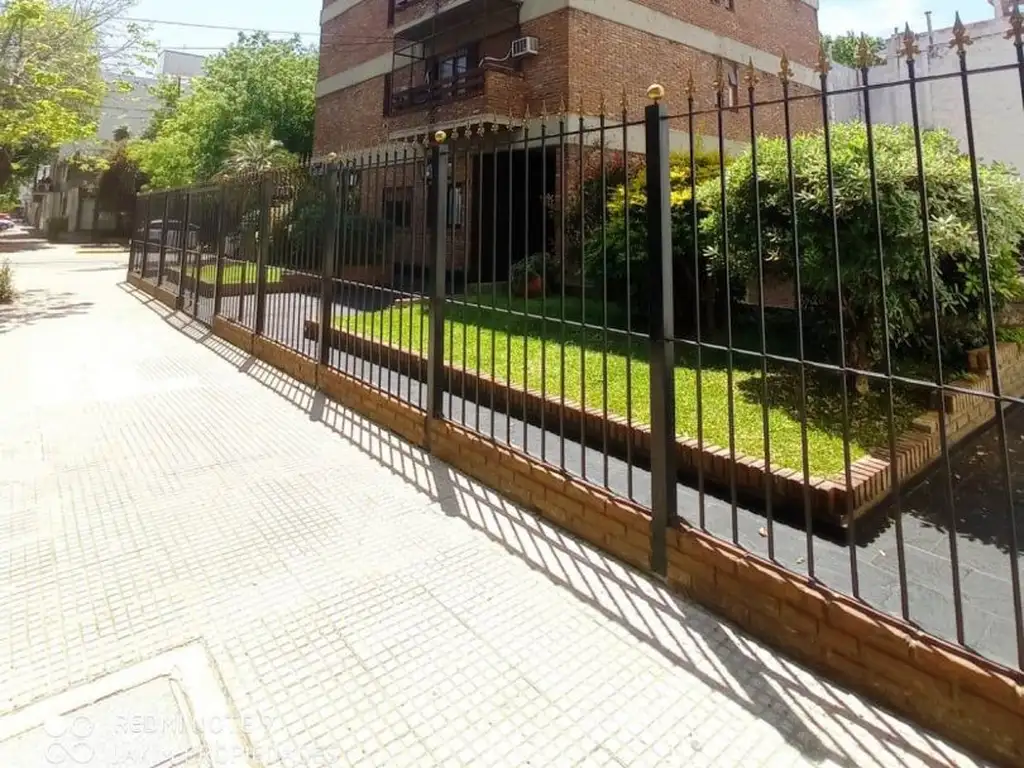 VILLA DEVOTO 2 AMB + COCHERA CUBIERTA