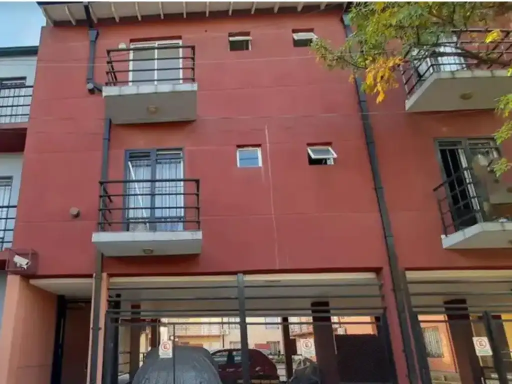 VENTA DE DEPARTAMENTO DE 2 AMBIENTES EN MORON NORTE (3403)