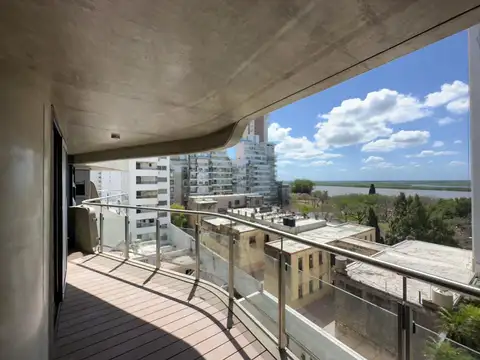 Departamento 3 dormitorios, balcon con parrilla y vista al rio, edificio inteligente