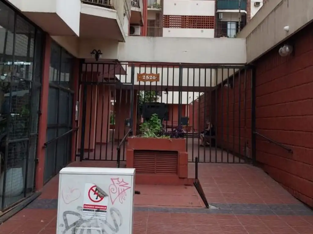 Departamento - Alquiler - Argentina, Tres de Febrero - AV SAN MARTIN 2520