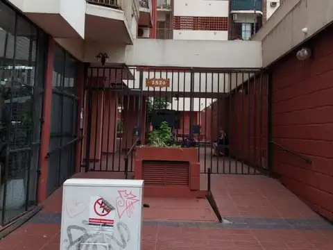 Departamento - Alquiler - Argentina, Tres de Febrero - AV SAN MARTIN 2520