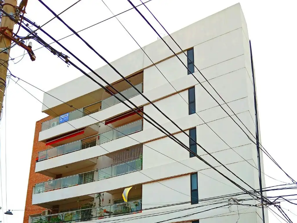 RETASADO  ESTE SEMIPISO EXTERNO CON BALCON BAJO SU PRECIO!