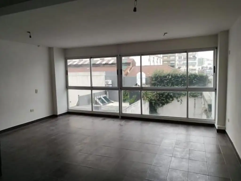 Monoambiente  divisible 40 m2. Bauness 2500 Villa Urquiza Amplia financiación