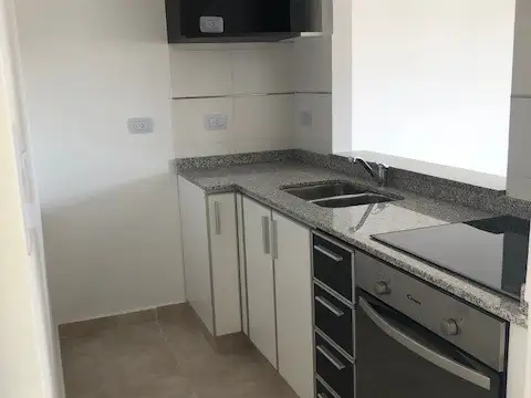 Venta 2 ambientes con baulera en Lanus Este