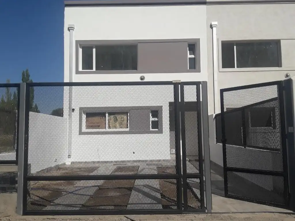 CIPOLLETTI VENDE DUPLEX A ESTRENAR 2 DORMIT