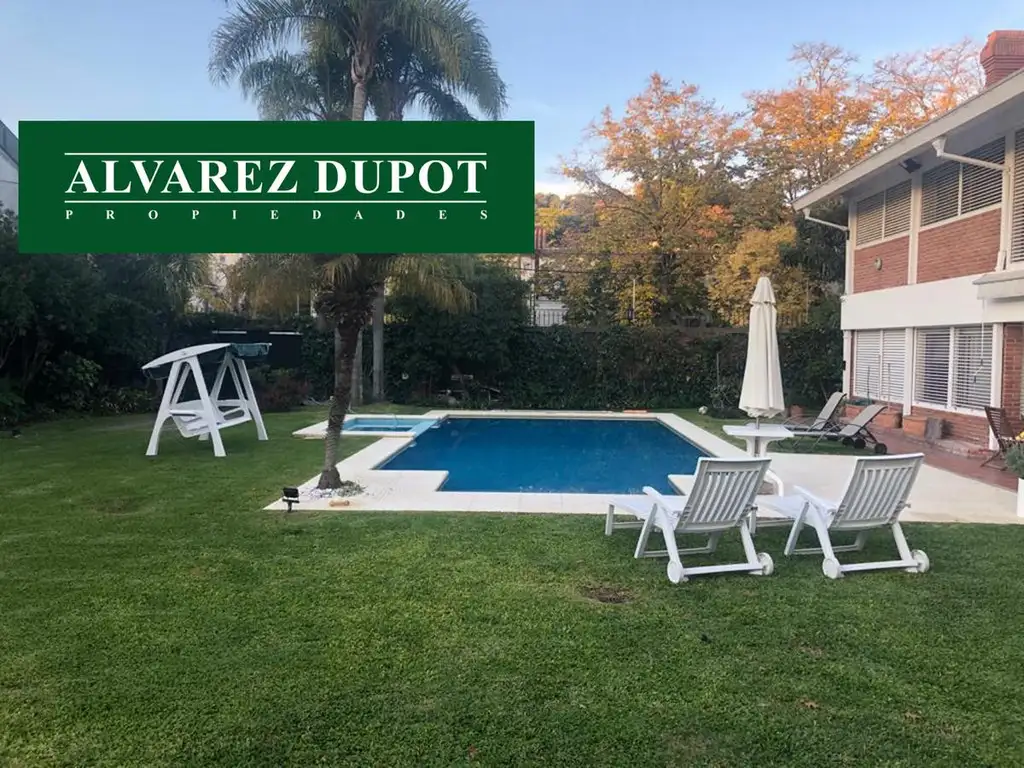 IMPORTANTE CHALET EN 2 PLANTAS