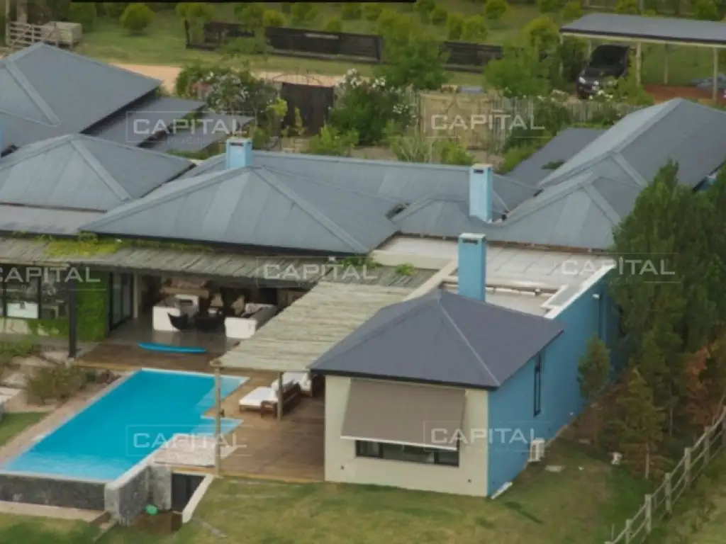 Venta Casa 2022 años 6 dormitorios, 800m2, , Manantiales, Punta del