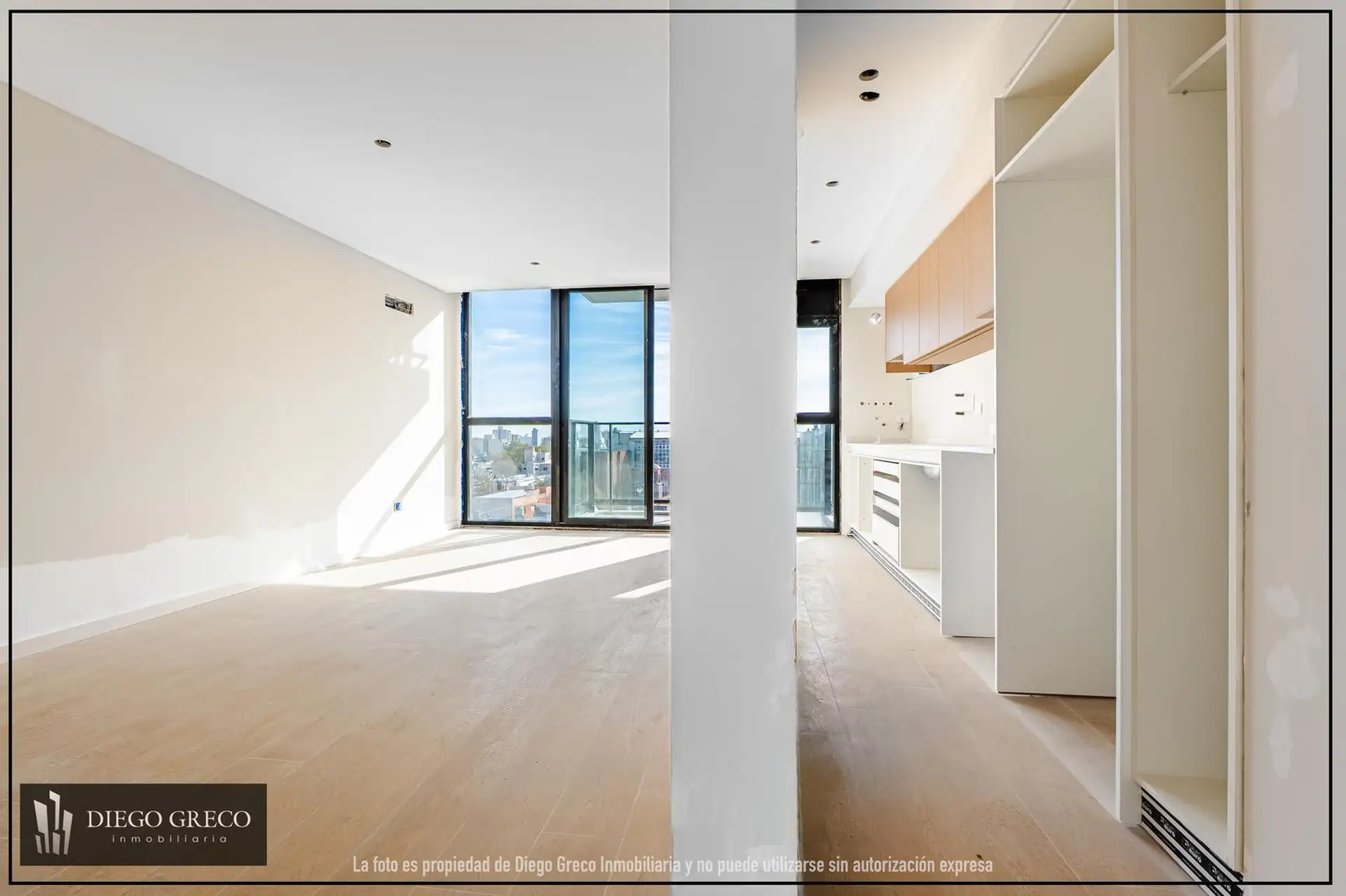 VENTA SEMIPISO 3 AMBIENTES CON COCHERA Y BAULERA A ESTRENAR- CHAUVIN
