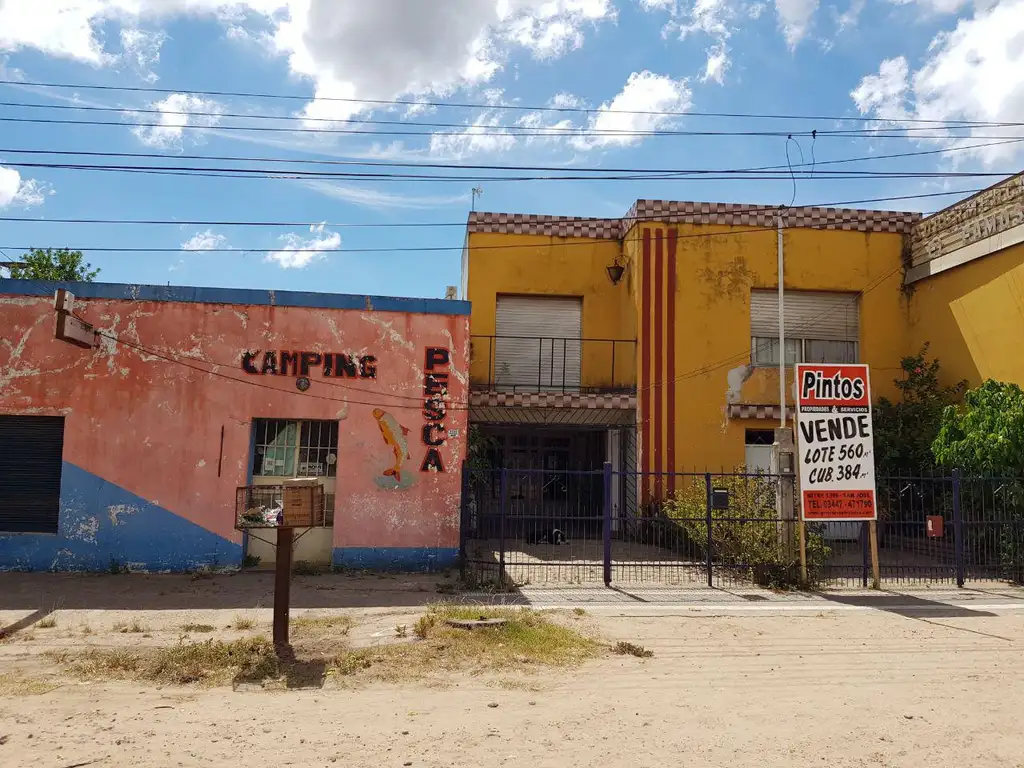 Casa y Locales sobre Av. Mitre. EXCELENTE UBICACION. SAN JOSE. ENTRE RIOS.