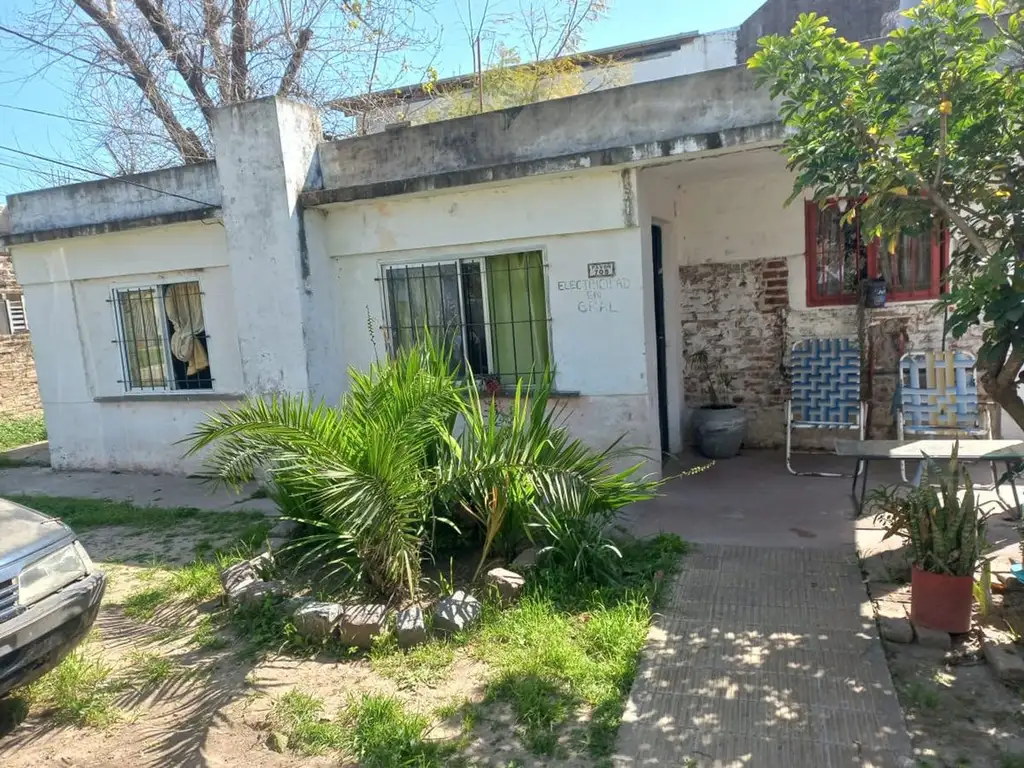 Venta Lote con Mejoras Merlo