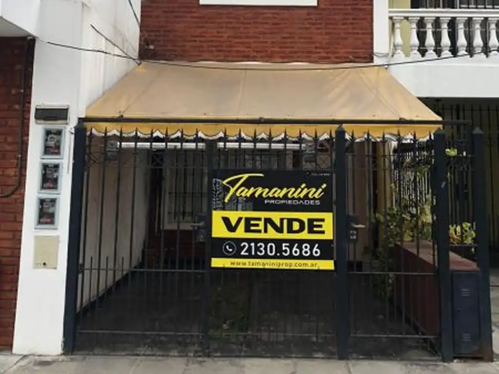 Excelente Triplex a la Venta en Villa Luzuriaga