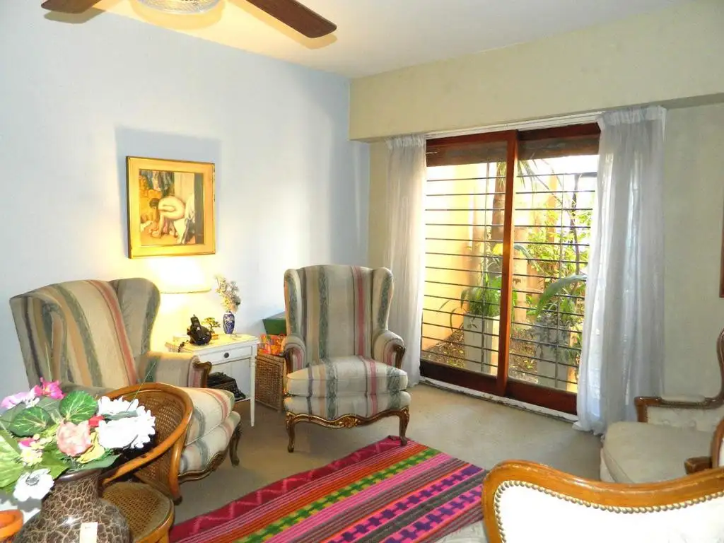 Departamento en Venta con cochera