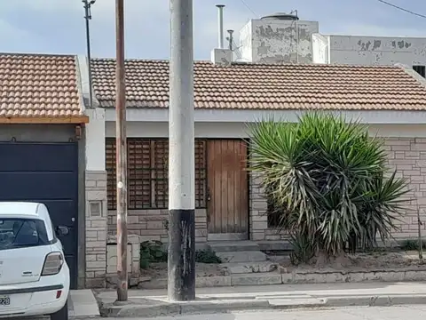 VENTA CASA B°LAS BOVEDAS SAN MARTIN