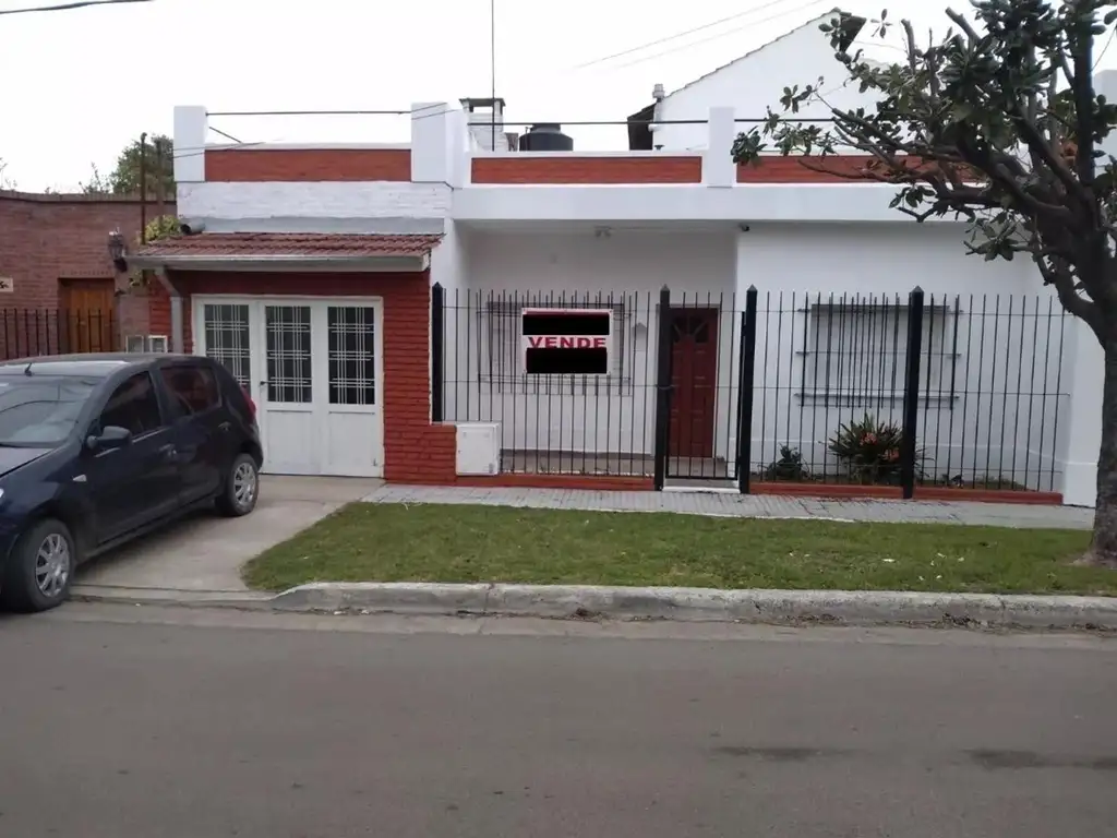 Casa 3 Amb Con Patio Y Gge - A 3 C Panamericana, MB Zona