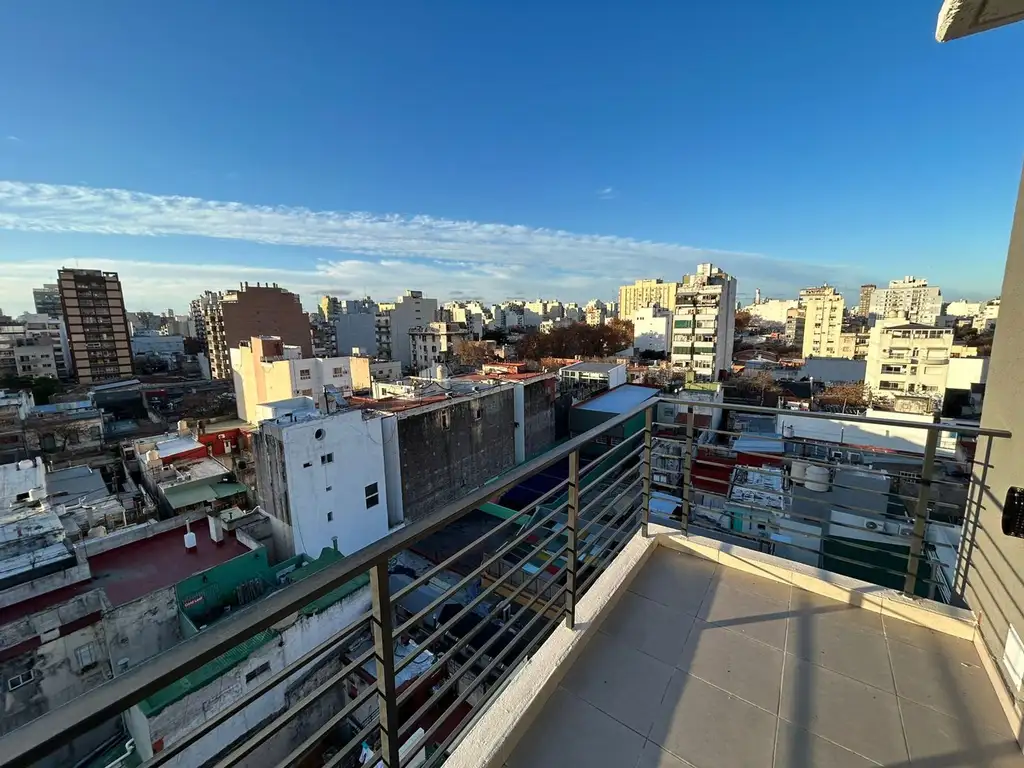 MONOAMBIENTE PISO ALTO EN VENTA A ESTRENAR