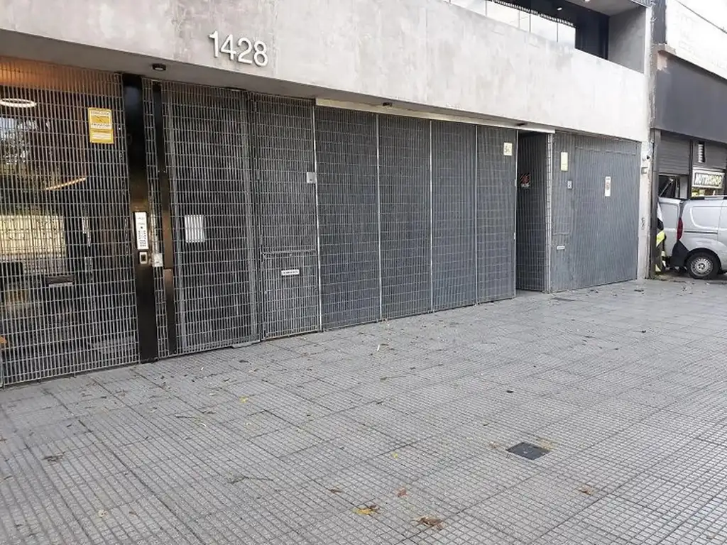 Venta cochera descubierta en  San Telmo A ESTRENAR