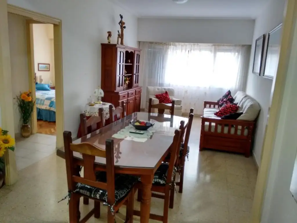 Excelente departamento 3 ambientes al frente