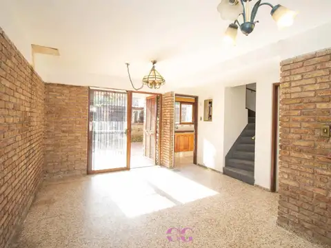 VENTA CASA 4 DORMITORIOS MALVIN NORTE