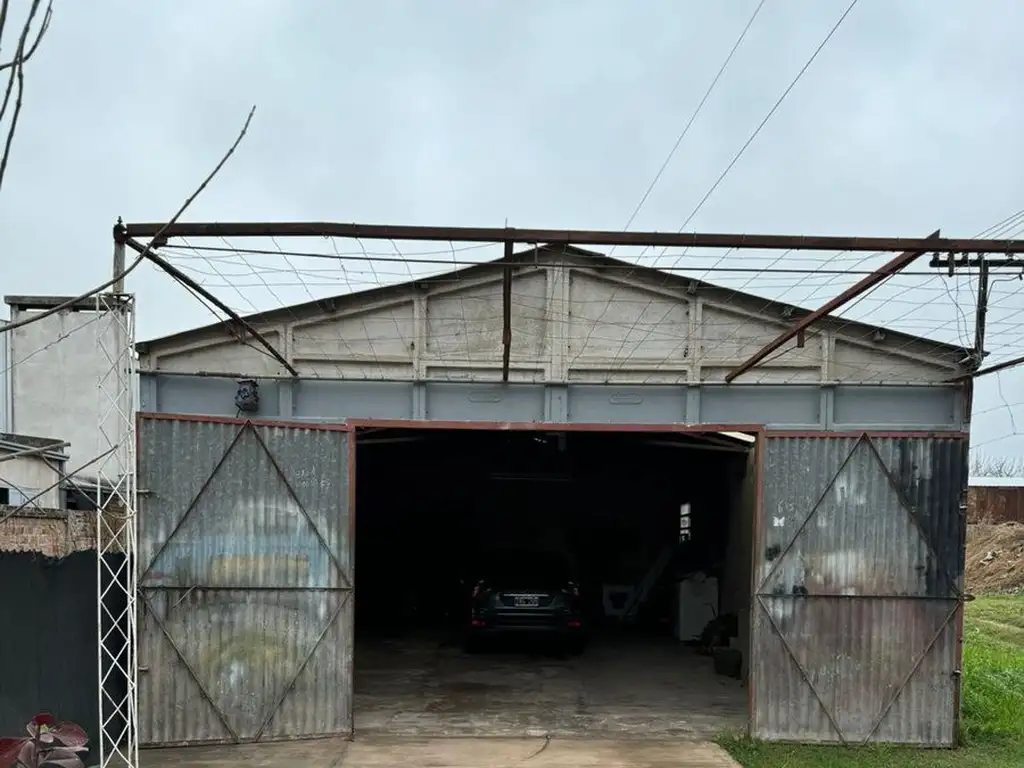 GALPON COMERCIAL EN HUMBOLDT