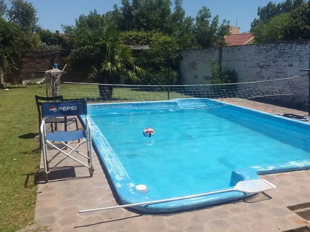 SE VENDE CASA QUINTA EN PERGAMINO