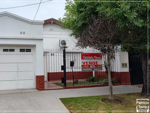 CASA EN VENTA BALLESTER