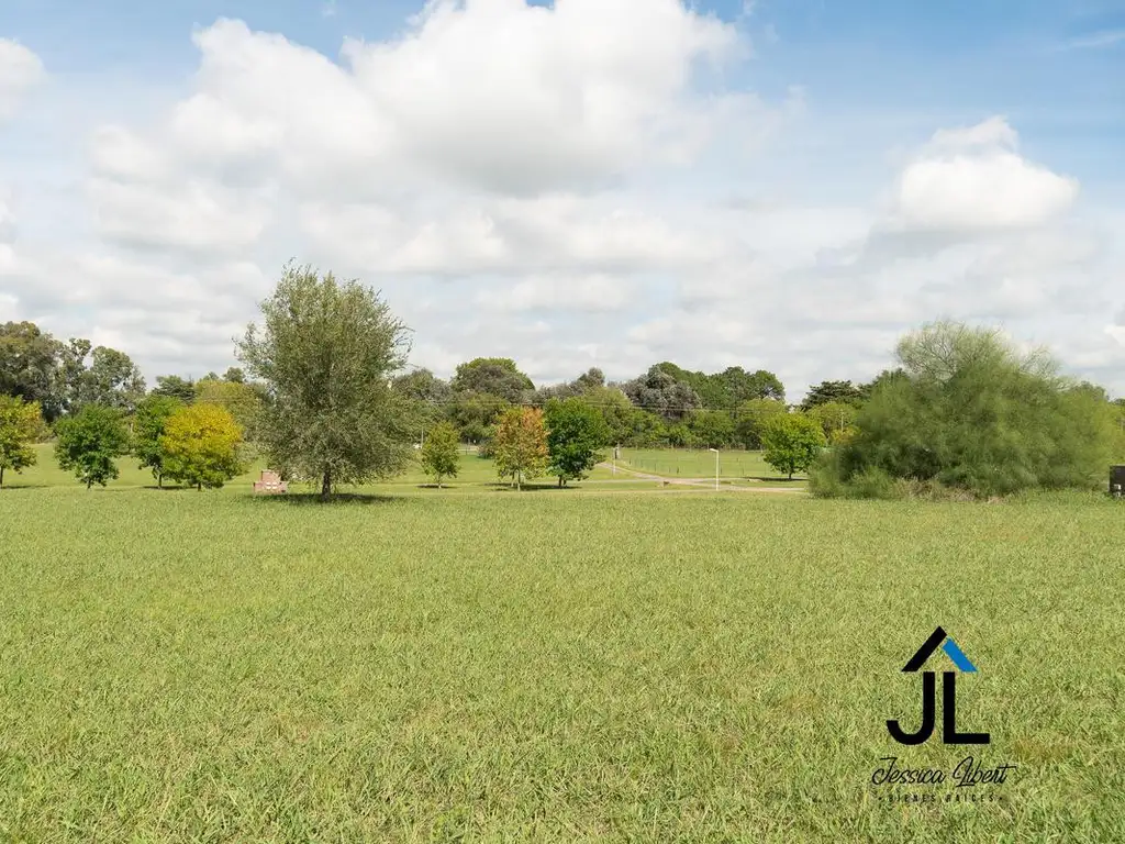 Lote en venta en el Barrio Cerrado Las Calandrias Cardales, Campana.