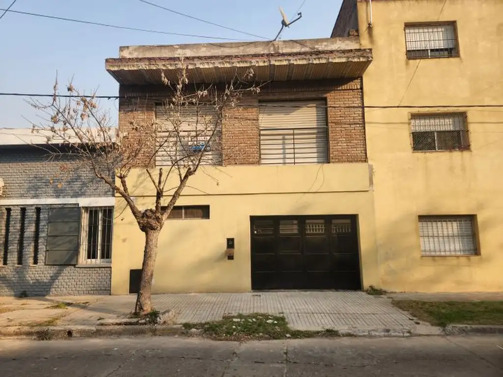 VENTA Casa 3 Dormitorios + Cochera