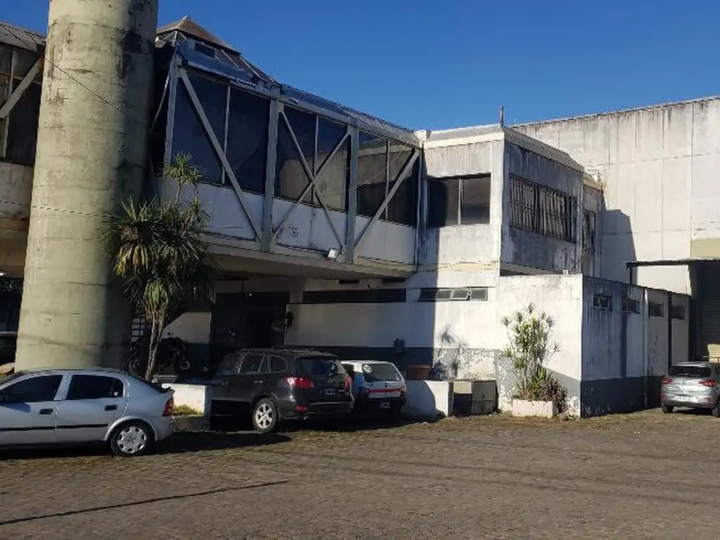 Nave Industrial en venta en Boulogne - San Isidro