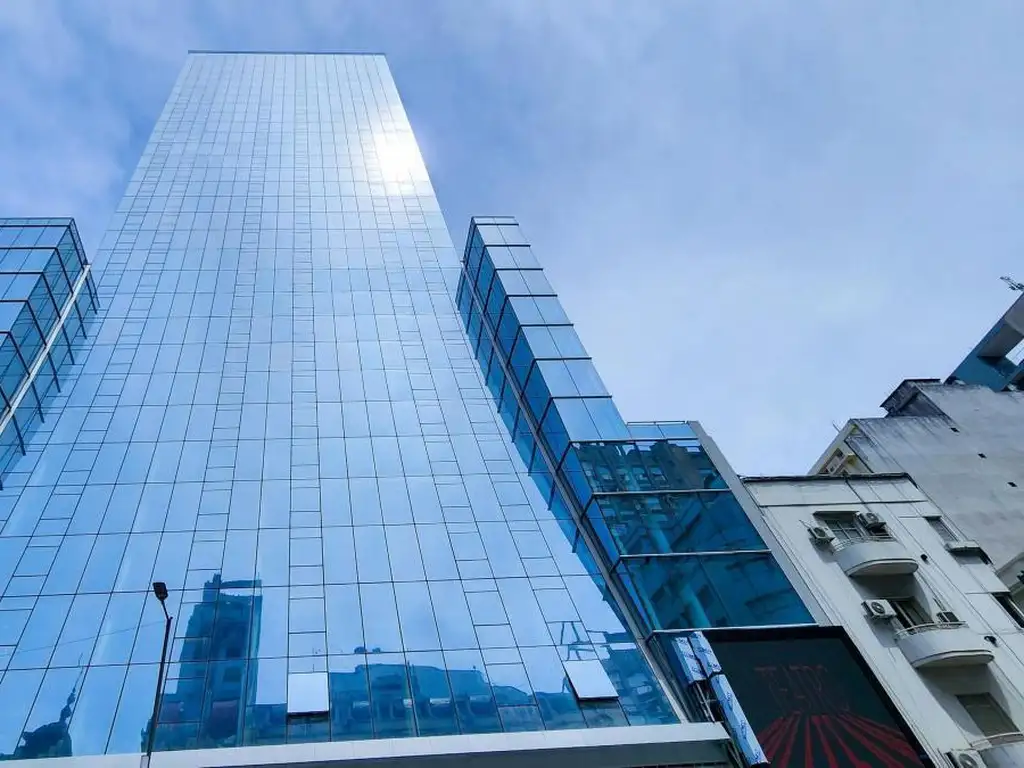 Lex Tower Oficina a Estrenar Piso 13 Of 04 con terraza Venta y Alquiler