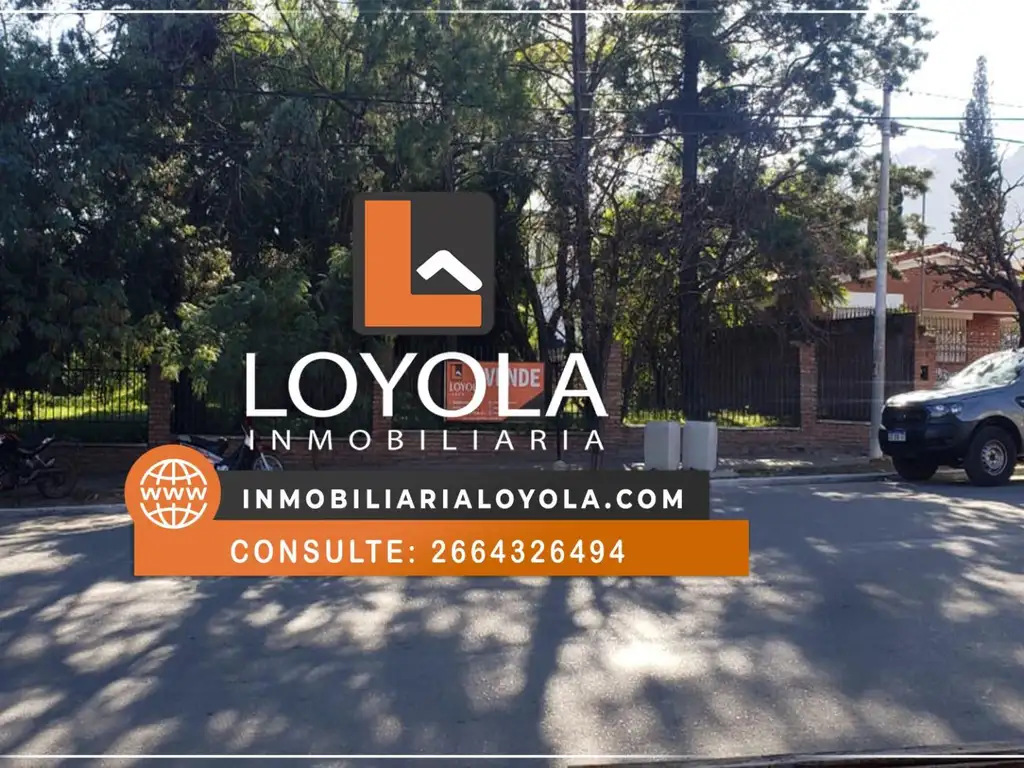 Lote comercial sobre Av del Sol