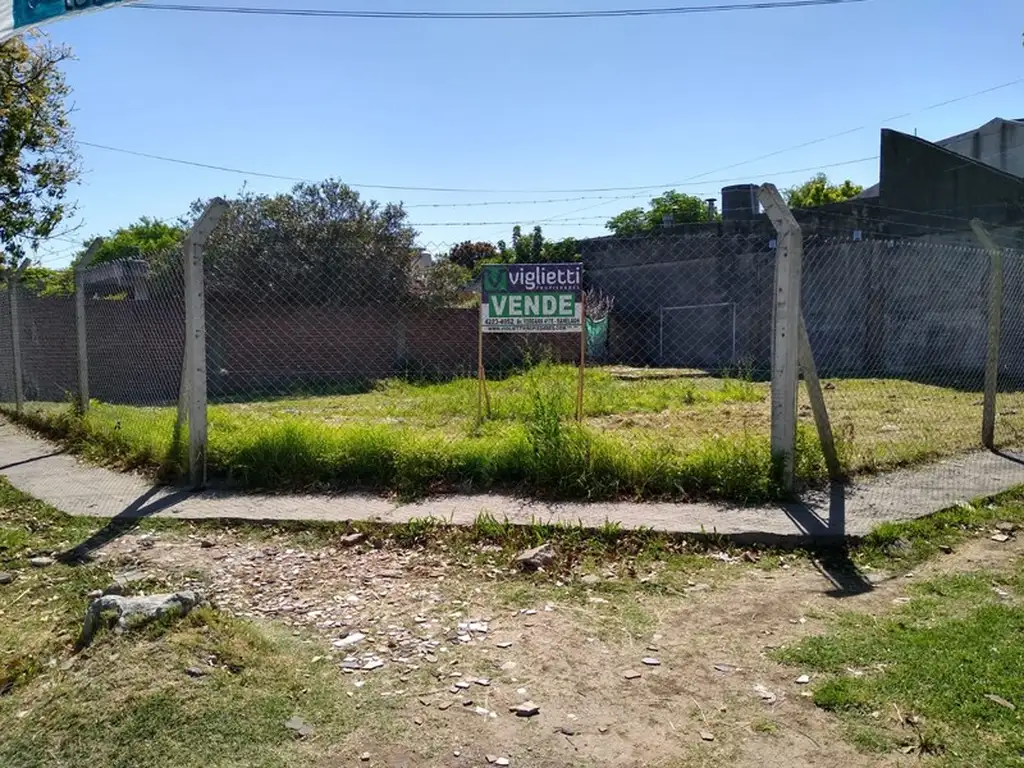 LOTE SOBRE ESQUINA Y AVENIDAS EN QUILMES