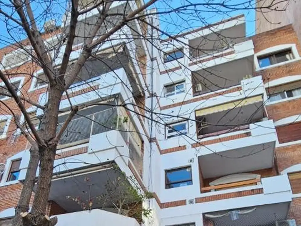 Venta Departamento Caballito, 2 Ambientes Al frente