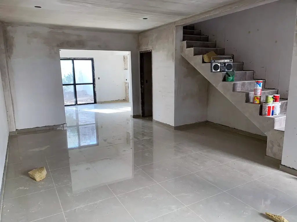Casa en Venta - 4 ambientes - USD 150.000
